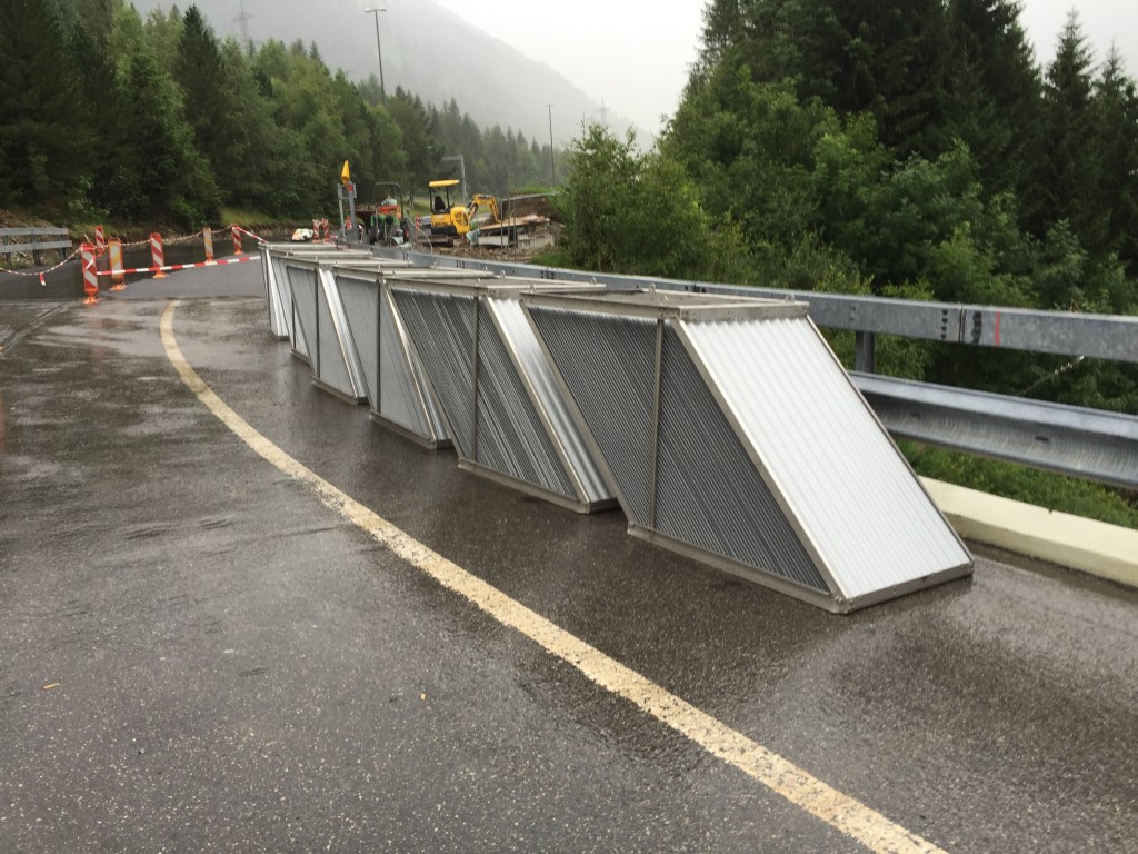 Pacchi lamellari prima di essere installati all'interno della vasca di prima pioggia.